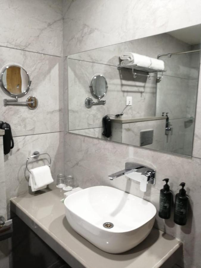 Comfort Inn , Statue Of Unity Kevadia Luaran gambar