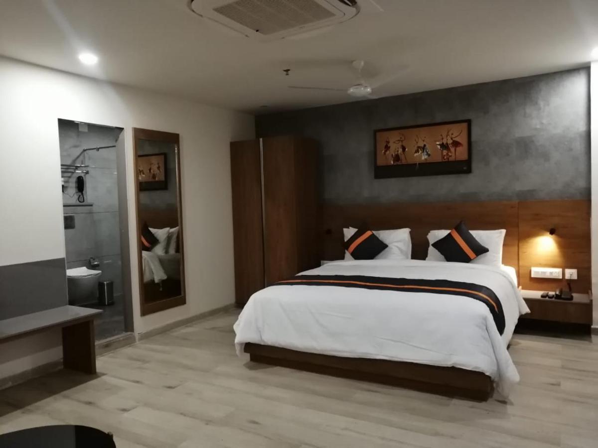 Comfort Inn , Statue Of Unity Kevadia Luaran gambar