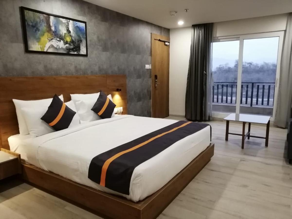 Comfort Inn , Statue Of Unity Kevadia Luaran gambar