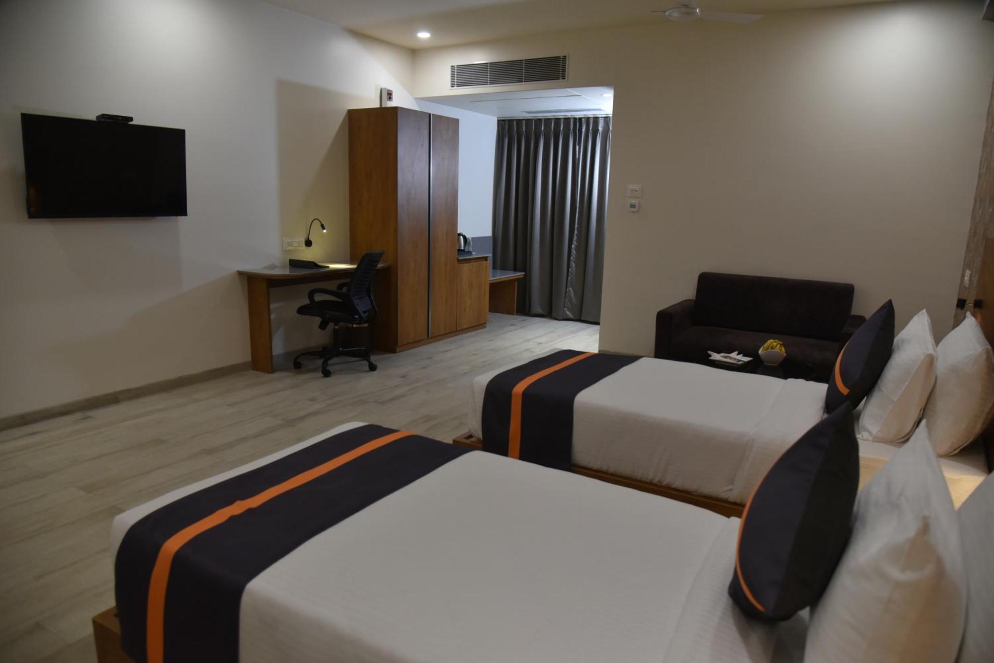 Comfort Inn , Statue Of Unity Kevadia Luaran gambar